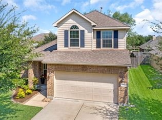 3044 Boxwood Springs Ln, Dickinson, TX 77539