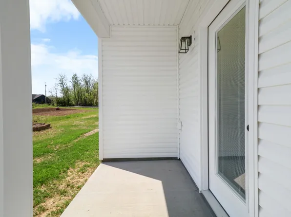 1007 Oak St, Portland, TN