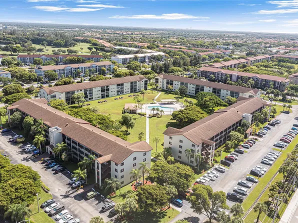1601 SW 128th Terrace #202A, Pembroke Pines, FL 33027