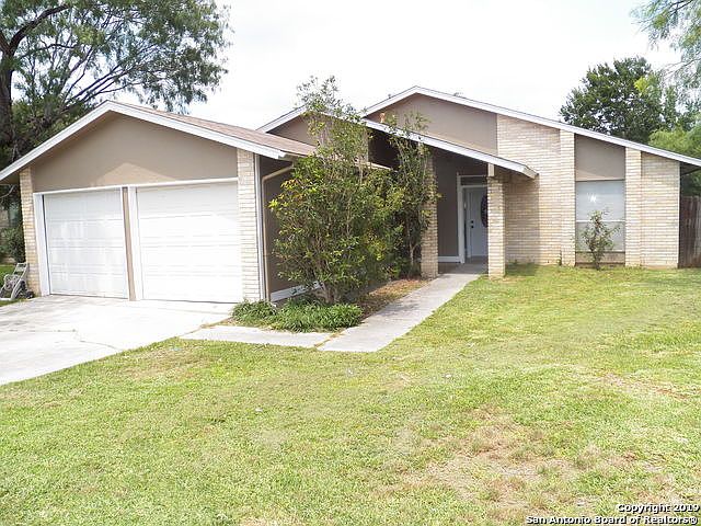 1st image of 2722 Bear Springs Dr