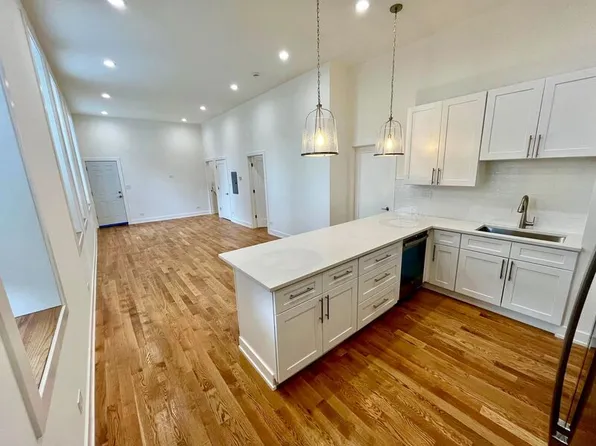 1924 S Throop St Unit 1, Chicago, IL 60608