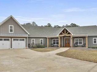 464 Saddle Lake Dr, Williamson, GA 30292