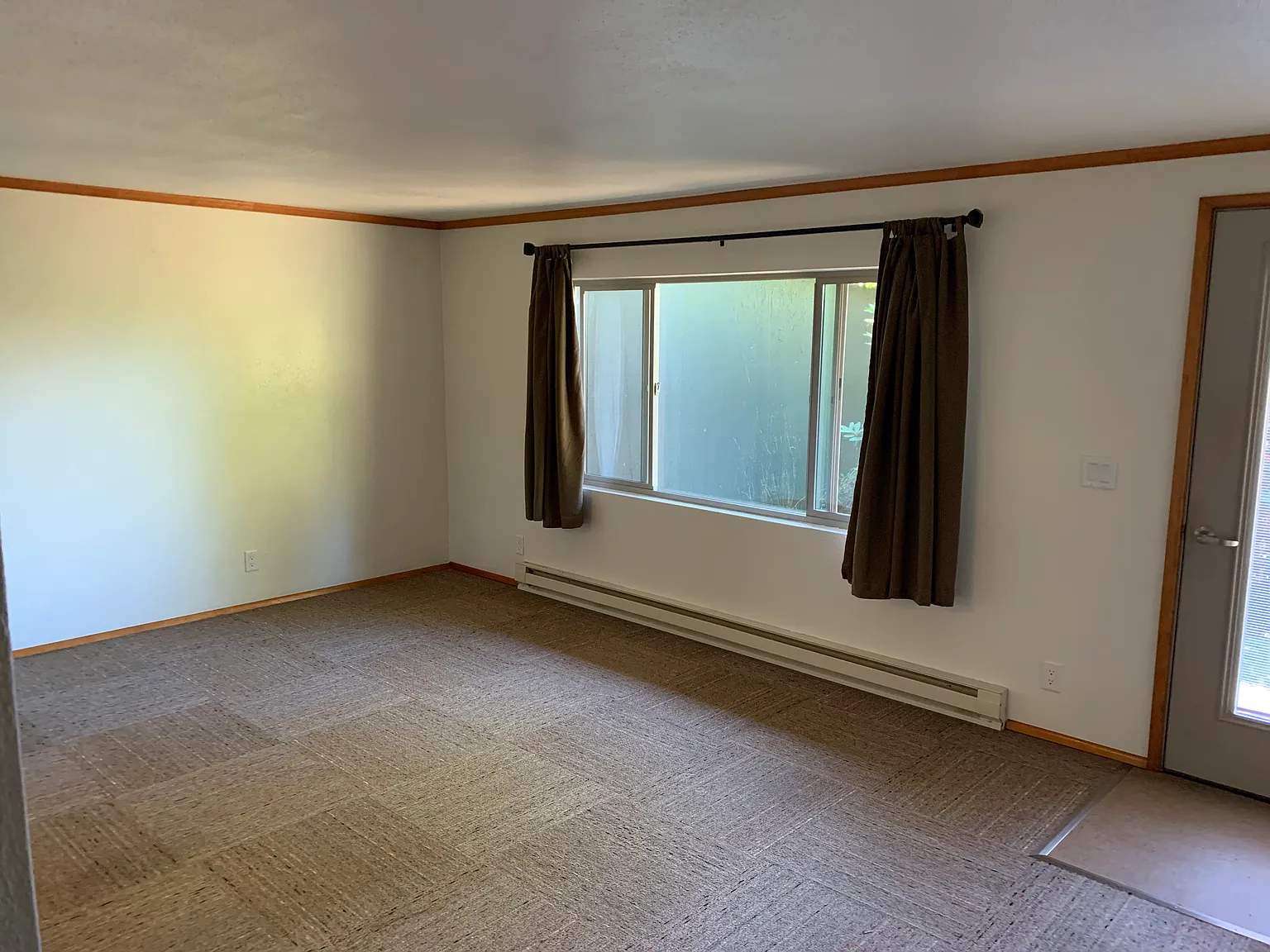 2 bed, 800 sqft, $1,200 — Photo 4