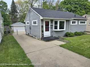 2032 Hillcrest St, Lansing, MI 48910