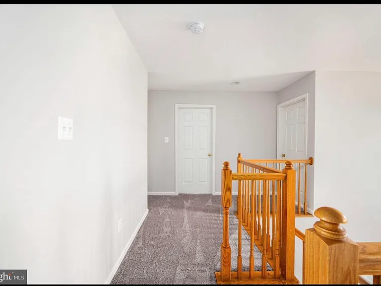 9333 Birch Cliff Dr — Photo 18