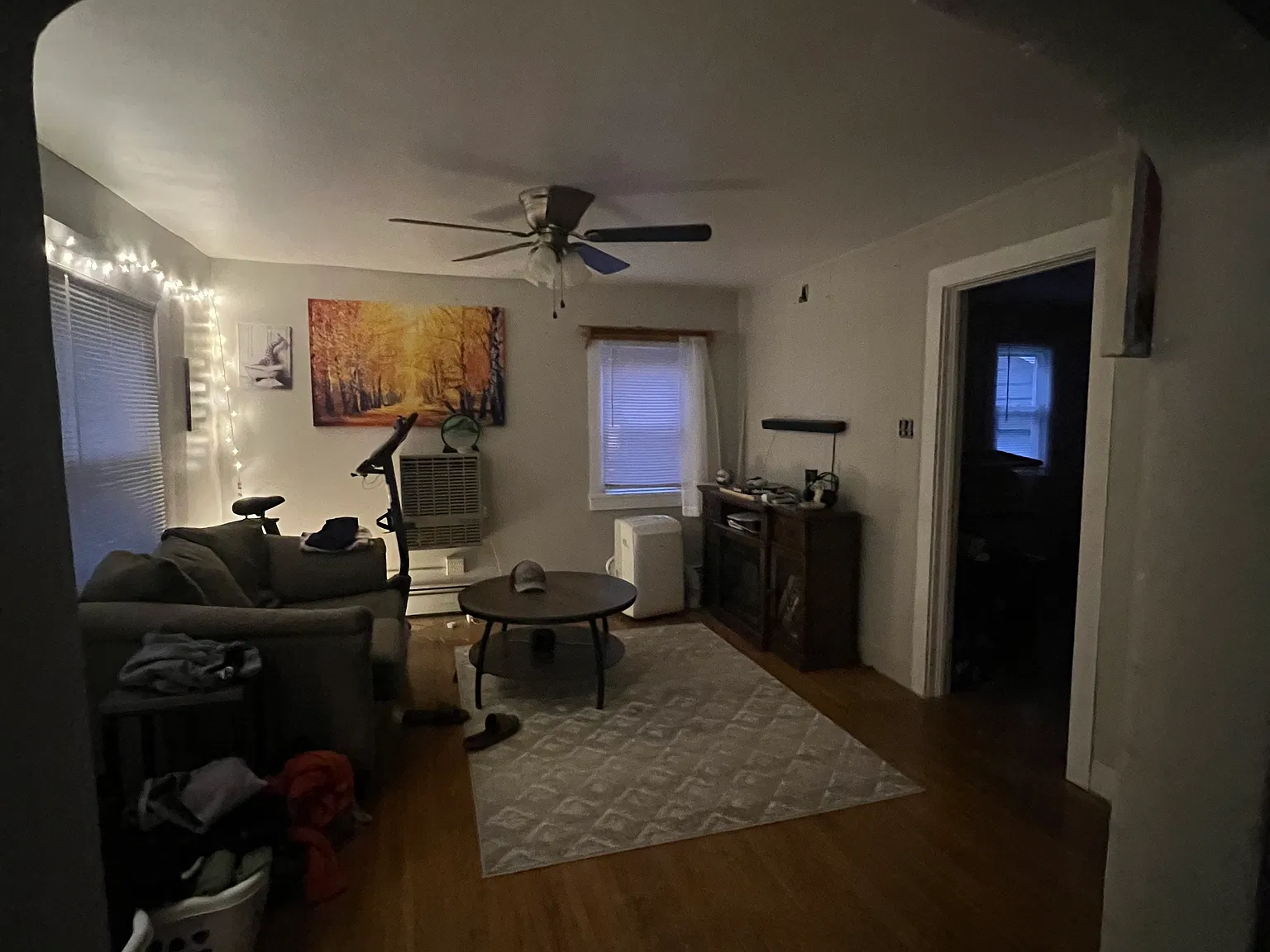 3 bed, 1302 sqft, $1,700 — Photo 2