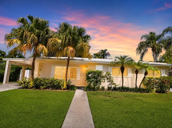 8025 SW 62nd Pl, Miami, FL 33143
