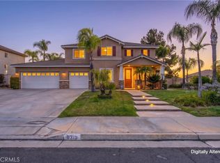 8319 Daisy Ln, Riverside, CA 92508