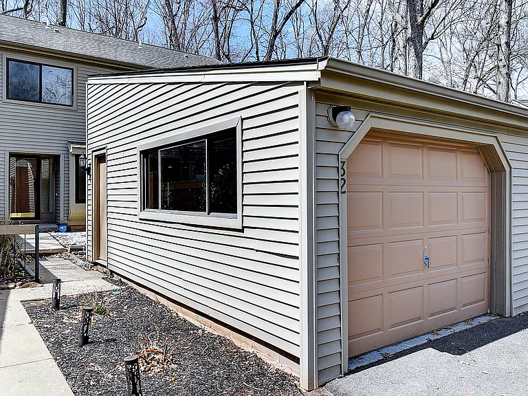 32 Farmington Chase Cres #32 — Photo 30