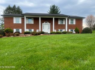 108 Mayview Dr, Powell, TN 37849