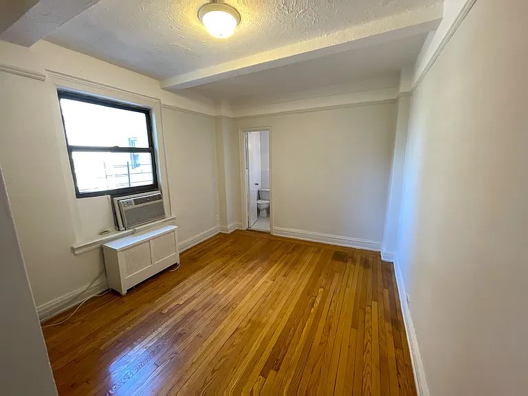 215 W 83rd St #11D — Photo 1