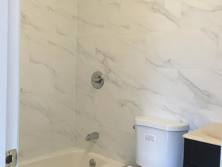 14019 Quince Ave #2 — Photo 2
