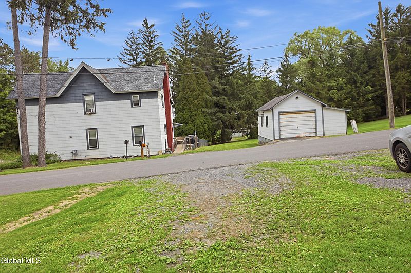 4th image of 101 Knowlton Road