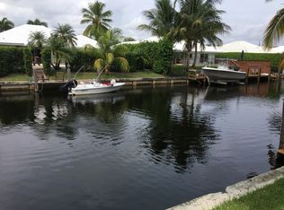 1139 SW Pepperridge Ter, Boca Raton, FL 33486