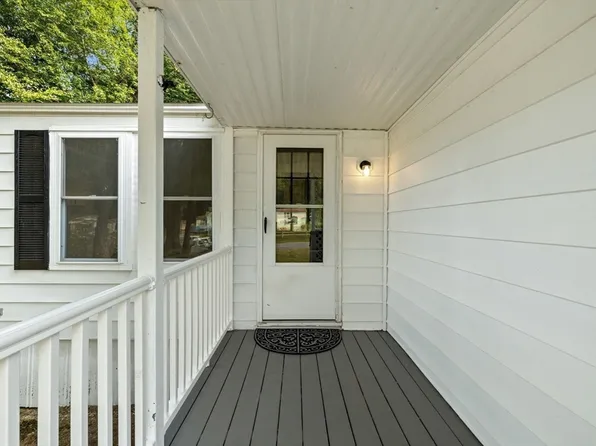 20 Kendell Ln, Salisbury, MA 01952