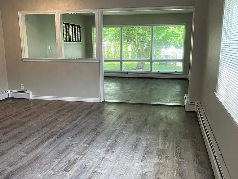 1812 Clifton Ave — Photo 16