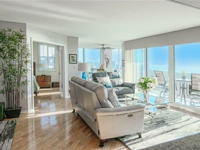 6101 Pelican Bay BLVD #1804, Naples, FL, 34108