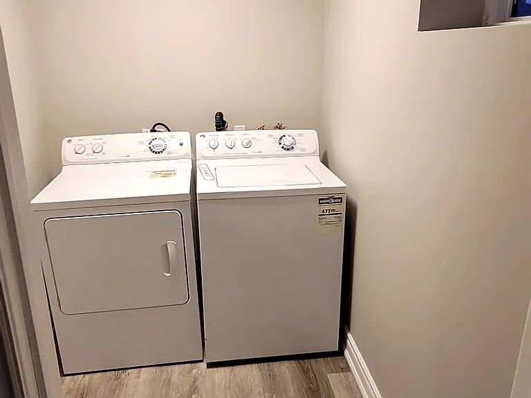 2498 Harman Ct — Photo 12
