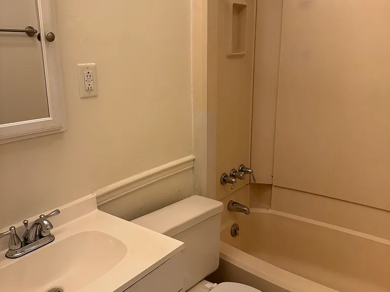 603 Westover Ave #24 — Photo 2