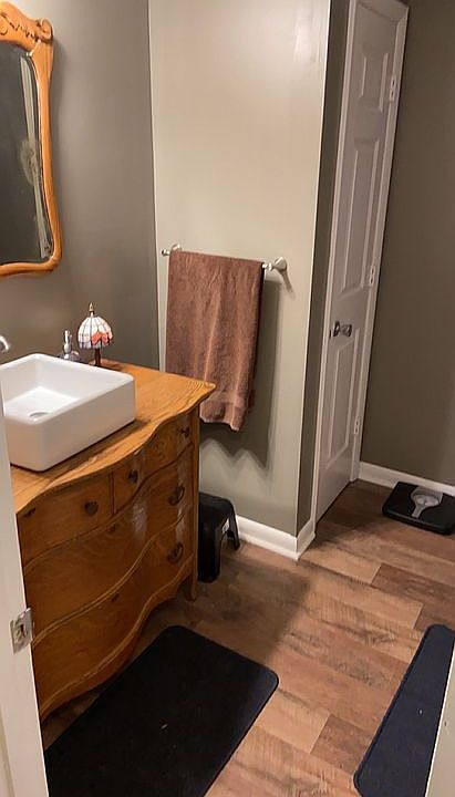 Newly remodeled guest bath