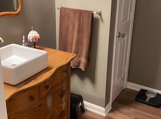 154 Hillview Dr, Beechmont, KY 42323