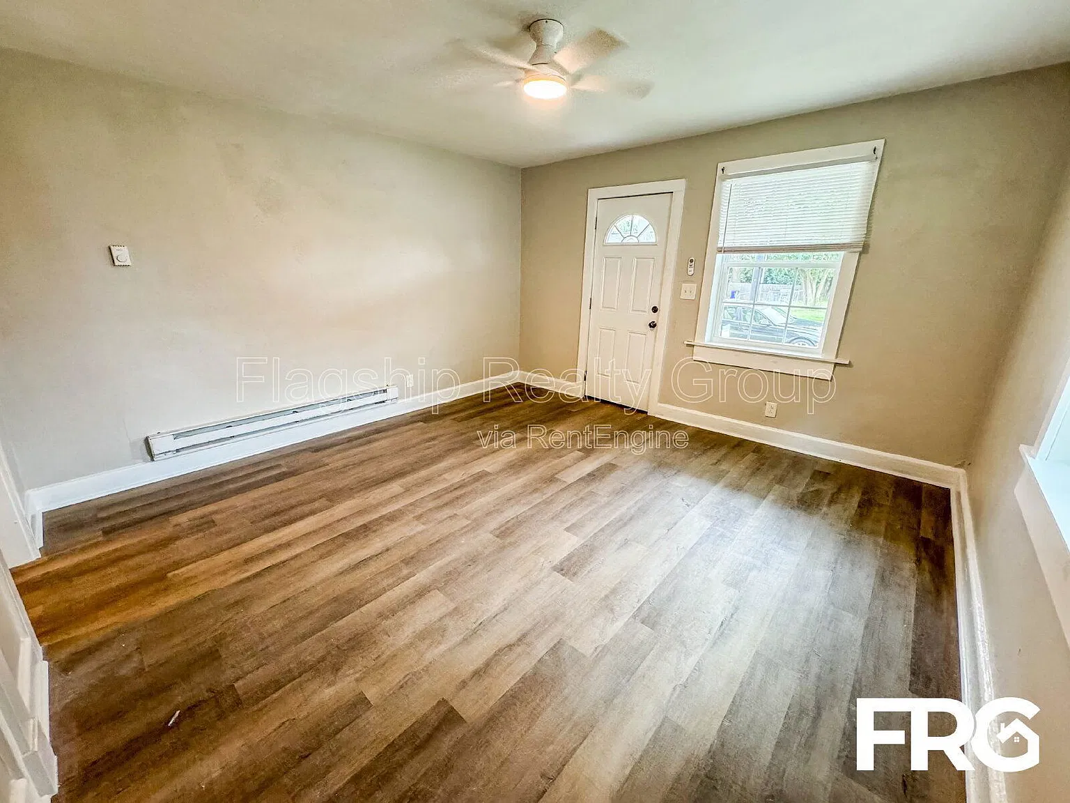 2 bed, 1.0 bath, 743 sqft, $795 — Photo 3