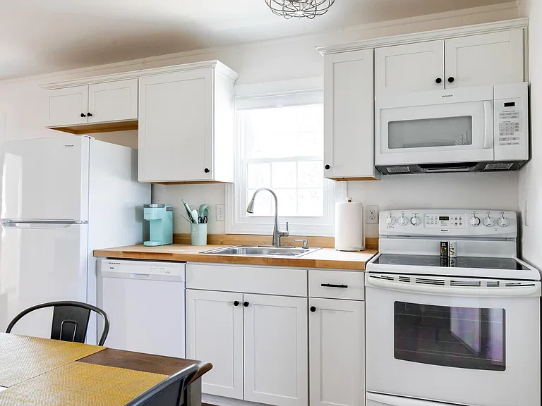 817 Edgehill Rd #1 — Photo 3