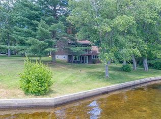 140 N Shore Rd, Voluntown, CT 06384