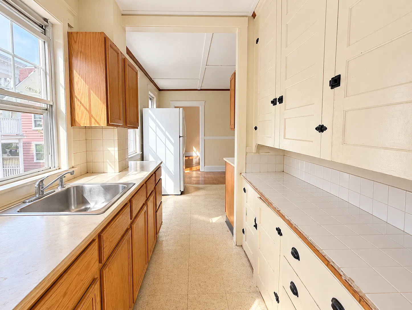 3 bed, 1400 sqft, $3,500 — Photo 4
