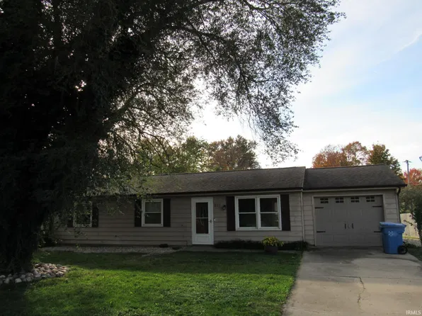227 Jewel Ct, Churubusco, IN 46723