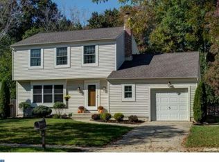 46 Euston Rd W, Marlton, NJ 08053