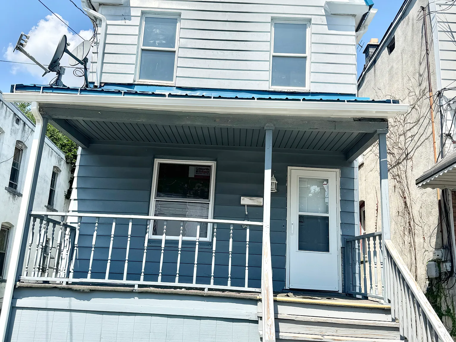3 bed, 1200 sqft, $1,450 — Photo 2