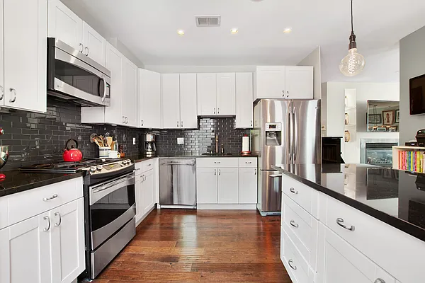 Sold by Compass | media 3