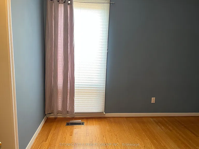 8 Hartsdale Dr — Photo 11