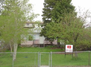 315 Pine Ave, Kemmerer, WY 83101