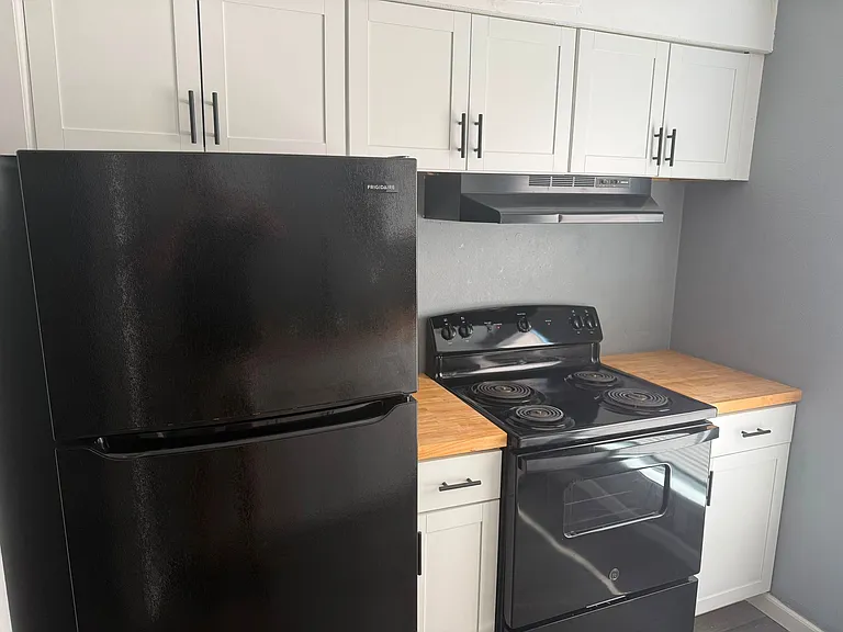 DW Lawton has freshly renovated apartments available now — Photo 9