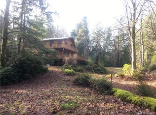 220 Seahawk Dr, Quilcene, WA 98376