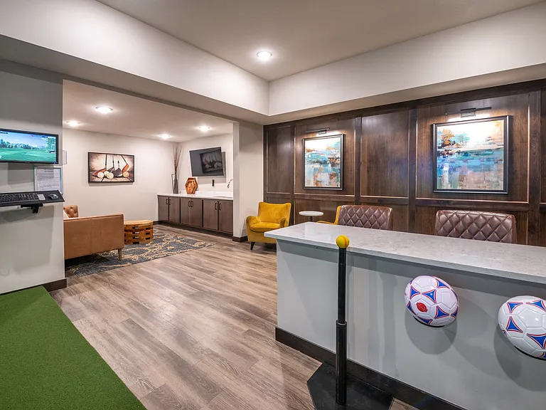 Northlake Lofts — Photo 29