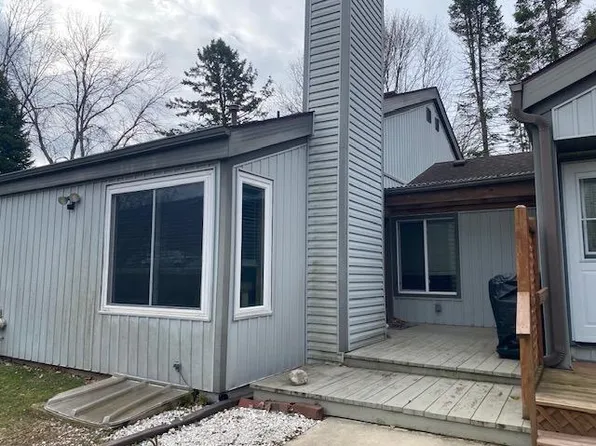 2640 Charles Ct NW, Rochester, MN 55901