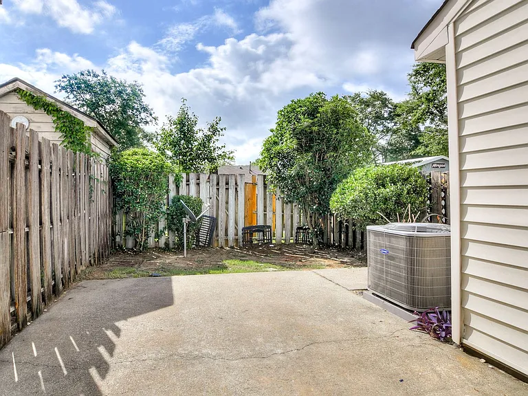 2906 Running Creek Ln — Photo 7
