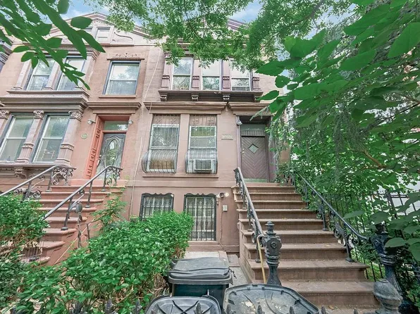 809A Greene Ave #Hse, Brooklyn, NY 11221