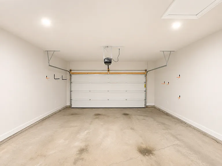 3665 Bridges Ct — Photo 24