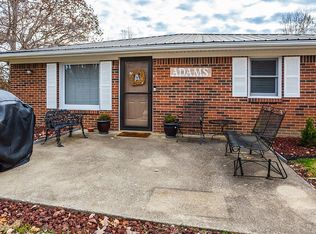 120 Picnic Hill Loop, Irvine, KY 40336