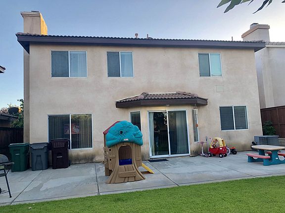4th image of 25944 Marco Polo St