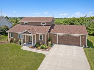 1032 Larkspur Rd, Plymouth, WI 53073