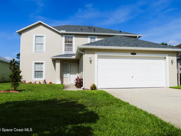 569 Macon Dr E, Titusville, FL 32780