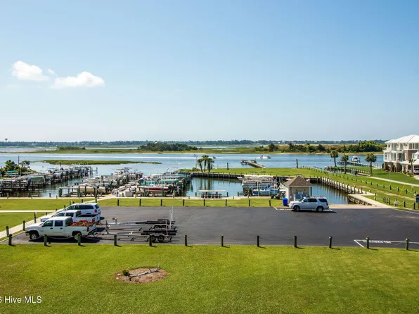 650 Cedar Point Boulevard #A34, Cedar Point, NC 28584