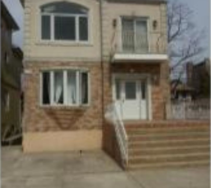 1st image of 3715 1a Mermaid Ave #1