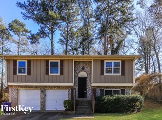 3855 Northstrand Dr, Decatur, GA 30035