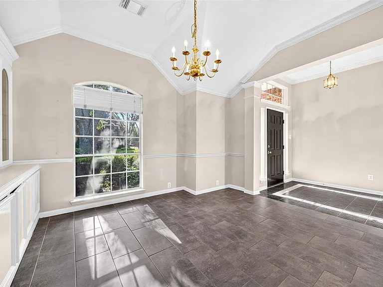 5814 Eldridge Glen Dr — Photo 15